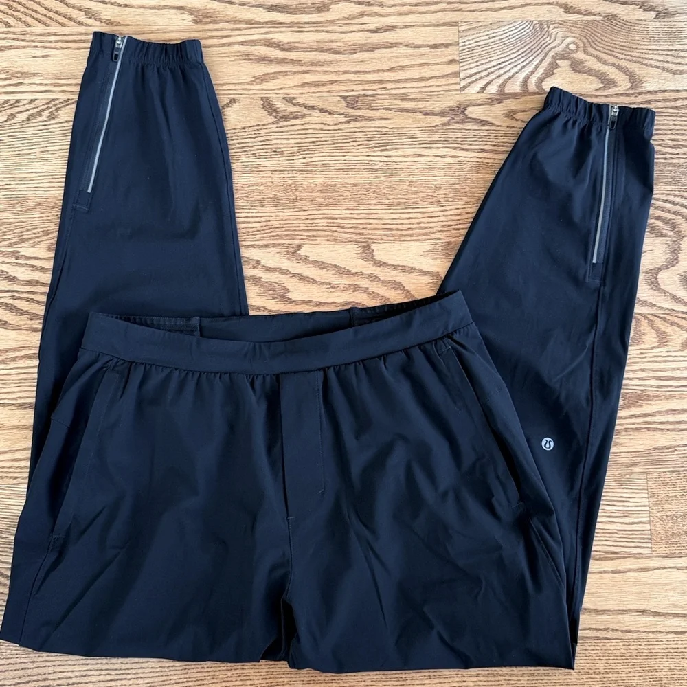 Men's Lululemon Surge Jogger - Picture 4 of 7